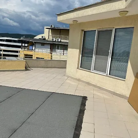 Sunny Beach, Palm Court B26 * ساني بيتش