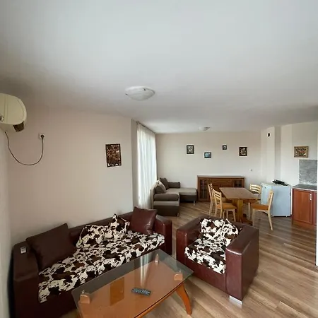 Sunny Beach, Palm Court B26 شقة ساني بيتش